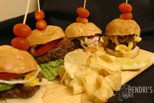 burger-sliders-20120505wm